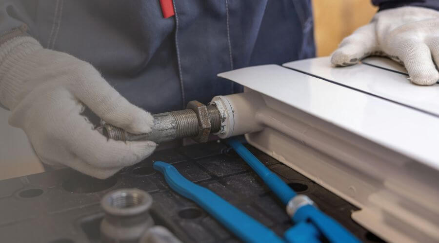 Professional water heater repair services in Raymond, IL